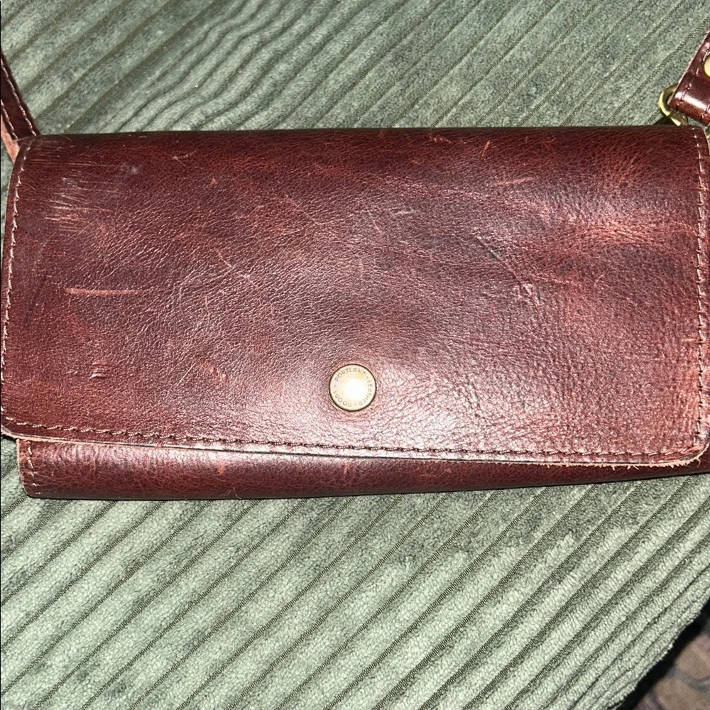 Portland Leather crossbody wallet brown leather - Picture 2 of 5